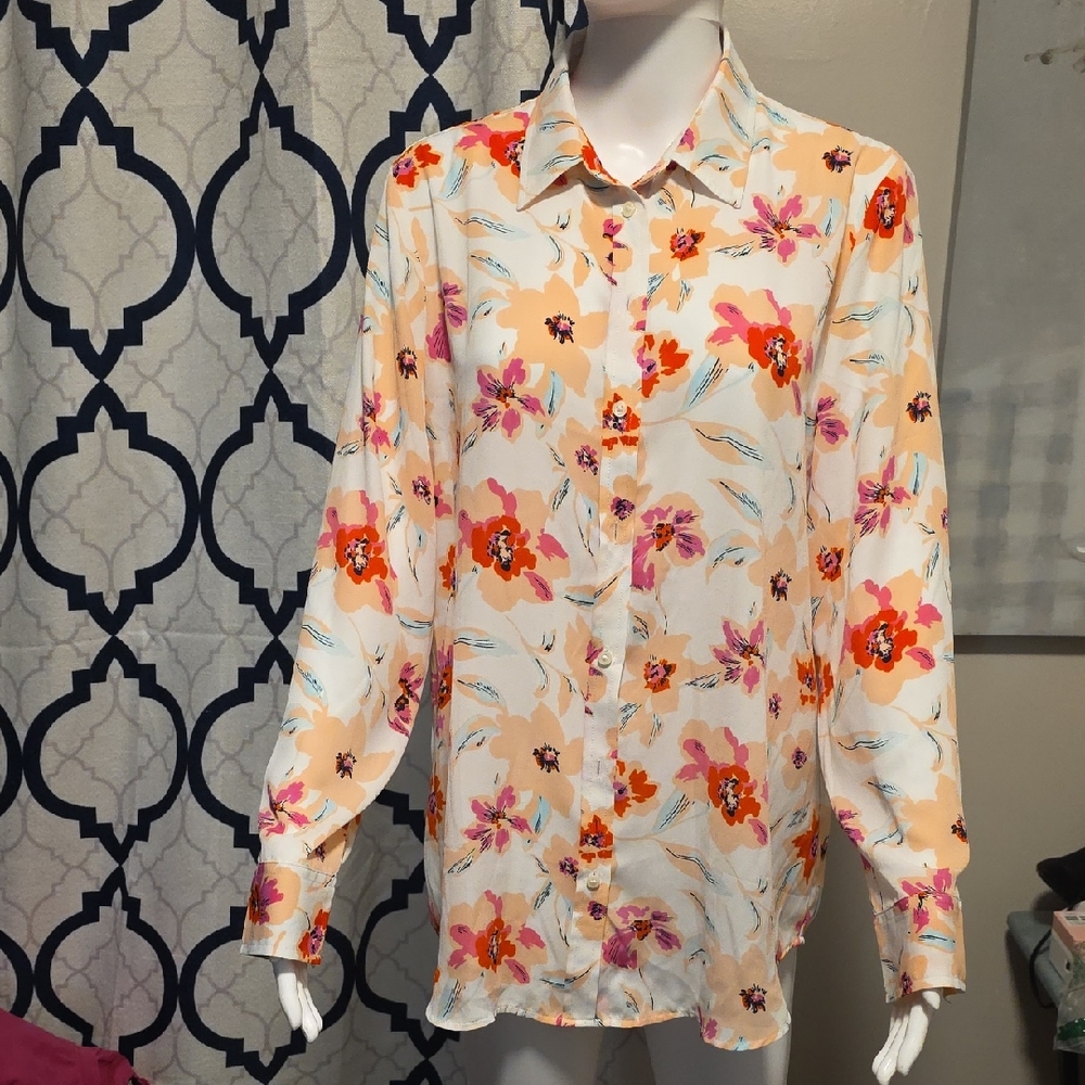 Banana Republic Floral Print Blouse in Red and Pink